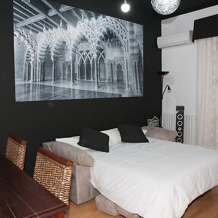 Lucero Dos Catedrales Apartment Zaragoza Ngoại thất bức ảnh