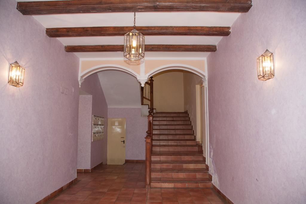 Lucero Dos Catedrales Apartment Zaragoza Ngoại thất bức ảnh