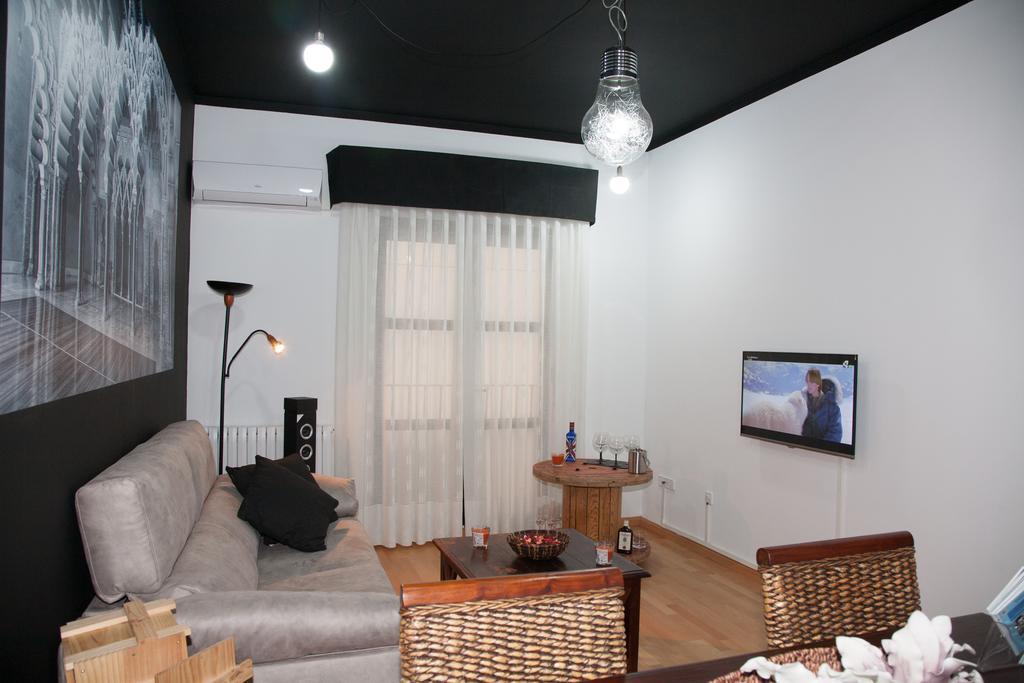 Lucero Dos Catedrales Apartment Zaragoza Ngoại thất bức ảnh